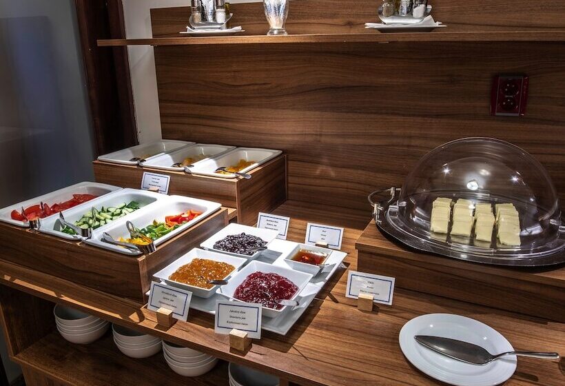 Fotos del hotel Ea  Downtown:  48
