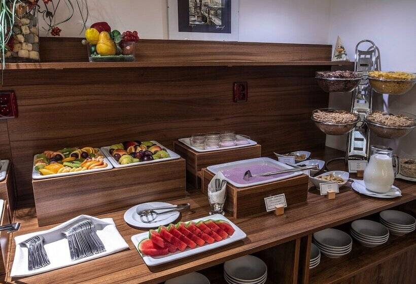 Fotos del hotel Ea  Downtown:  69