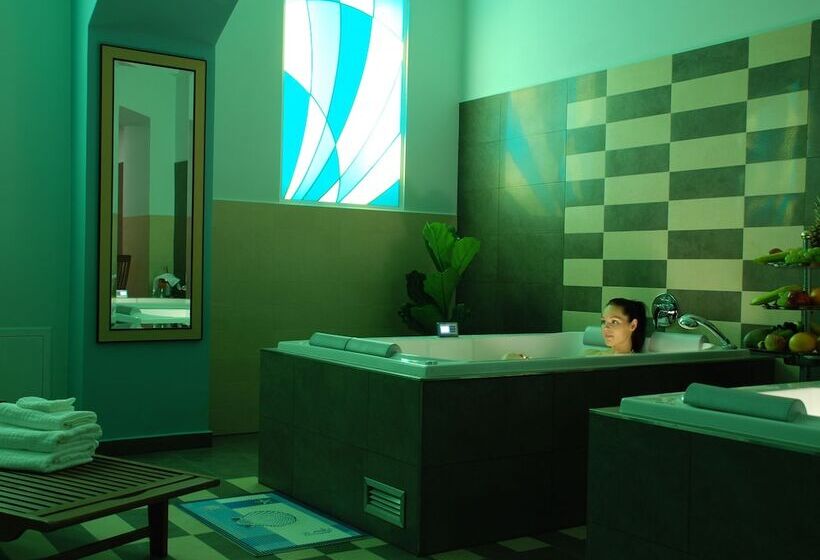 Fotos del hotel Ea  Downtown:  67