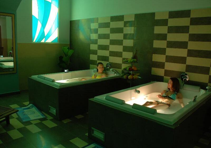Fotos del hotel Ea  Downtown:  42