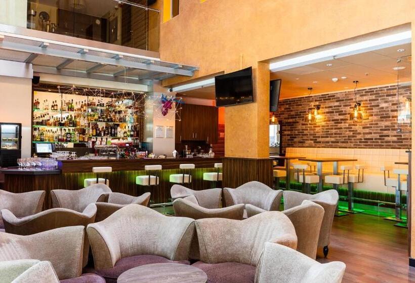 Avalon Hotel & Conferences