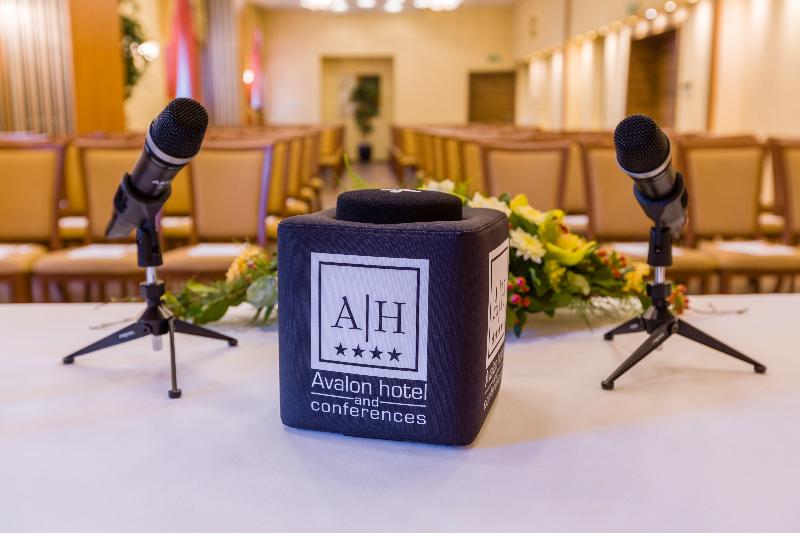 Avalon Hotel & Conferences