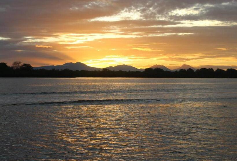 هتل Bahia Del Sol