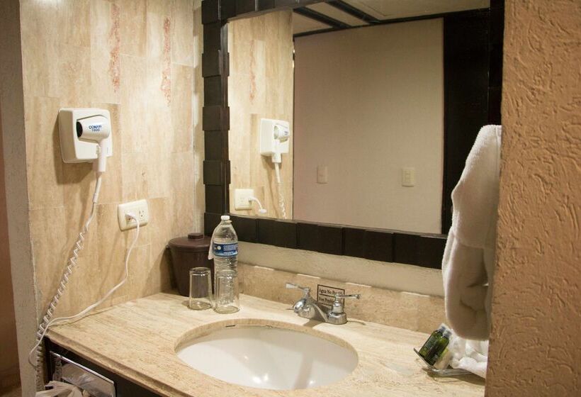 Fotos del hotel Best Western  Posada Freeman Zona Dorada:  79