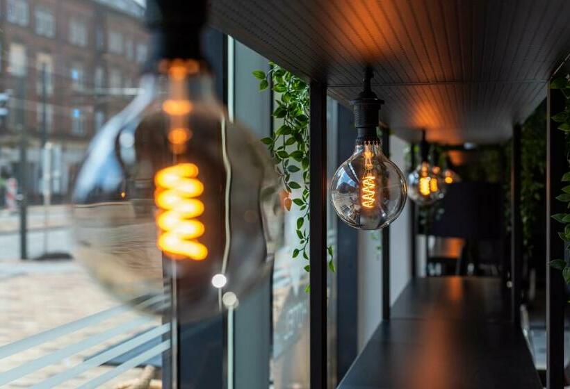 هتل Cabinn Odense