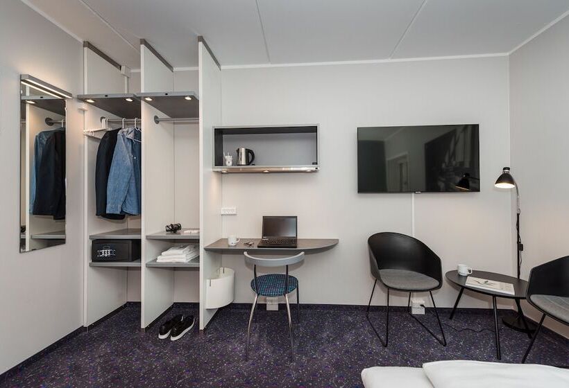 هتل Cabinn Odense