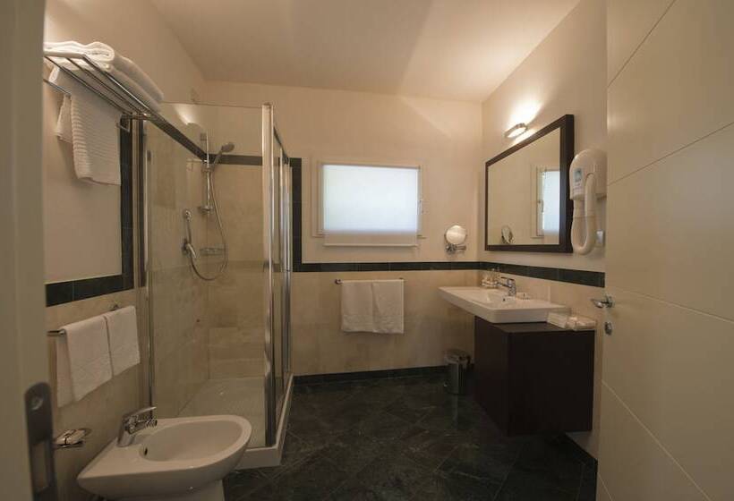 Fotos del hotel Eden Rock Resort:  33