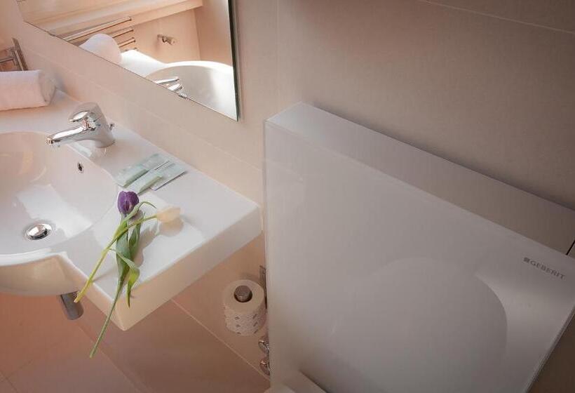 Fotos del hotel Genius Hotel Downtown:  33