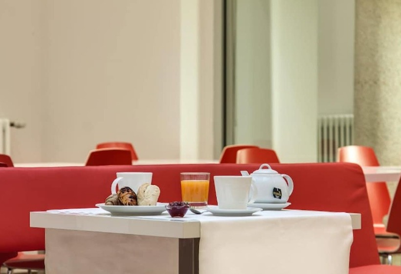 Fotos del hotel Genius Hotel Downtown:  2