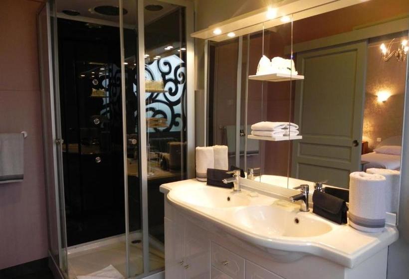 فندق Le Pont Napoléon Moissac