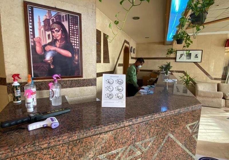 Karnak Hotel Luxor