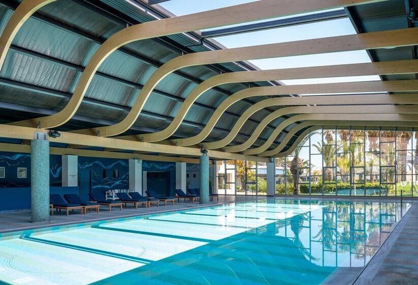 בית מלון כפרי Lyttos Beach