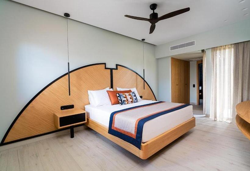 בית מלון כפרי Lyttos Beach