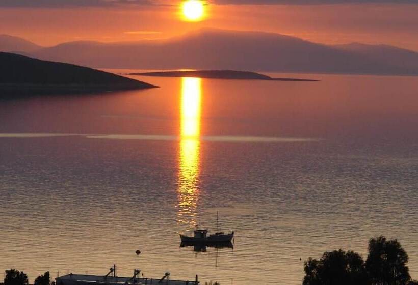 호텔 Marmari Bay