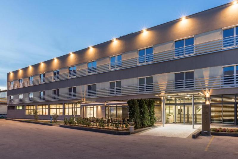 Fotos del hotel Mondo:  2