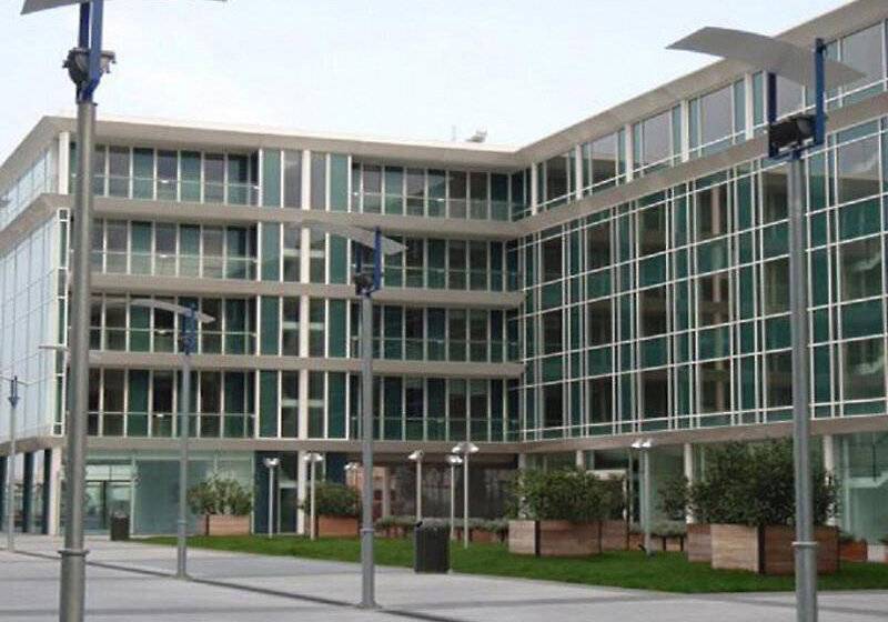 هتل NH Savona Darsena