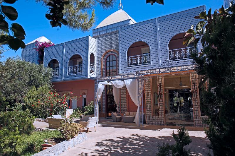 هتل Orpheas Resort
