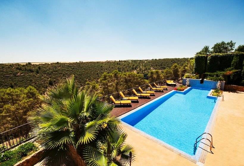 فندق Palacio Villa de Alarcón & Spa