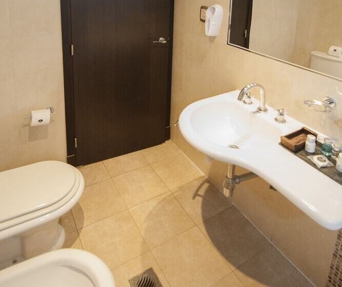 Fotos del hotel Premium Tower Suites Mendoza:  11