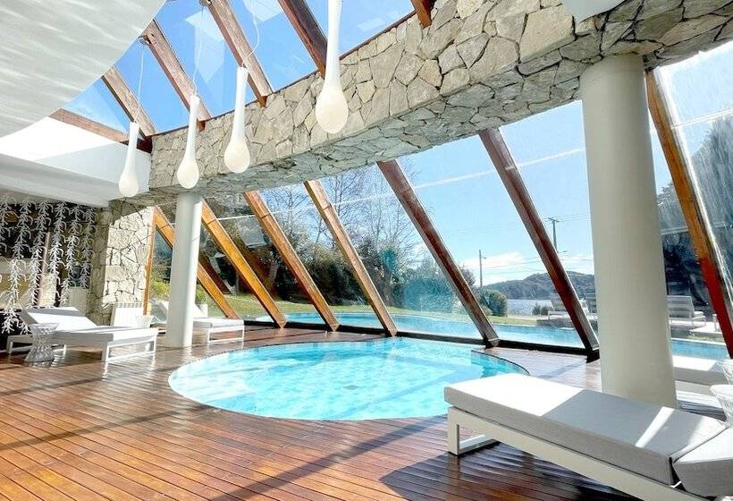 هتل Rochester Bariloche Suites & Spa