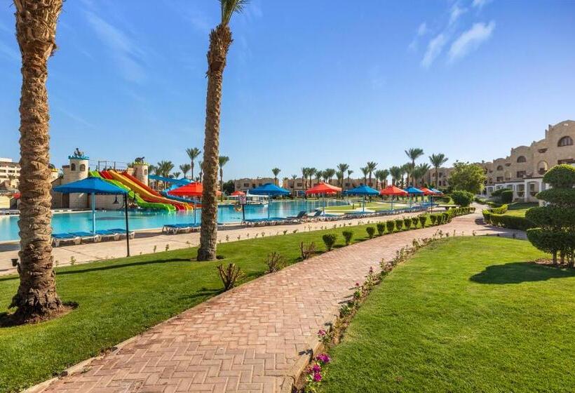 هتل Royal Lagoons Resort & Aqua Park Families And Couples Only
