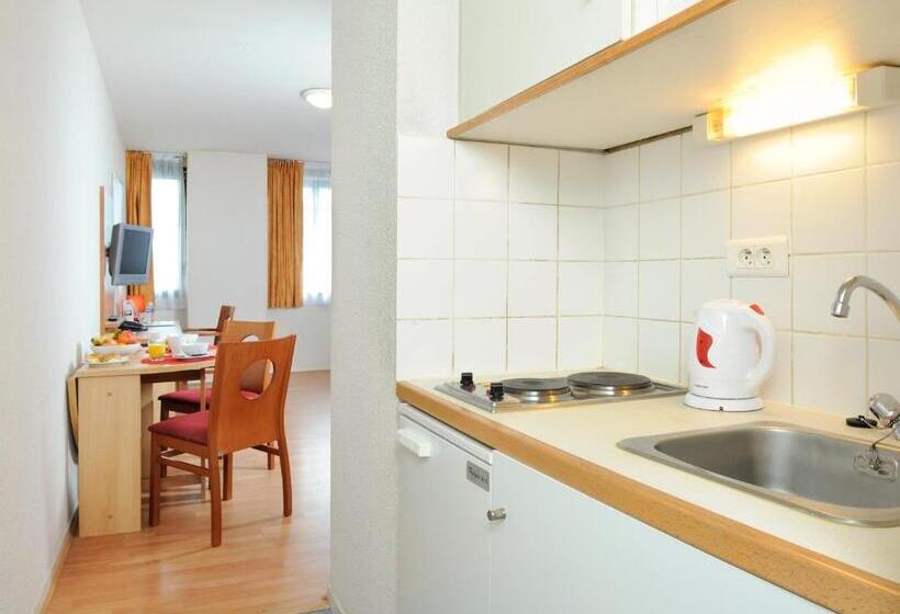 Отель Séjours & Affaires Rennes De Bretagne