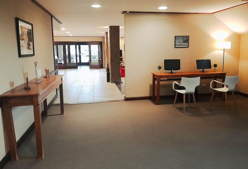 Fotos del hotel Sent Calafate:  41