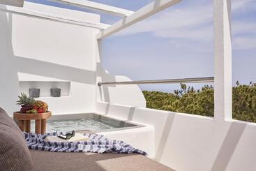 Loizos Stylish Residences