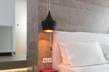 Loizos Stylish Residences