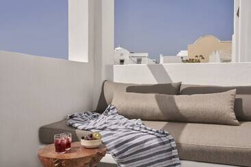 Loizos Stylish Residences