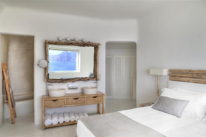 Mystique, A Luxury Collection Hotel, Santorini