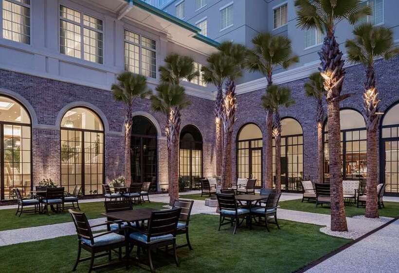 Отель Embassy Suites By Hilton Charleston Harbor Mt. Pleasant
