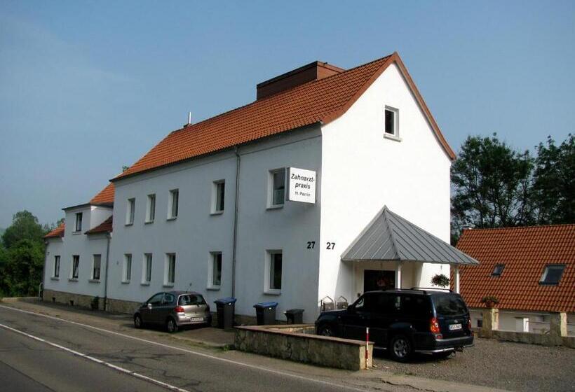 هتل Gästehaus Perrin