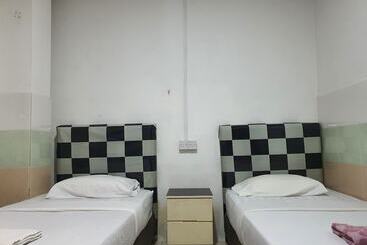 هتل Jj Homestay