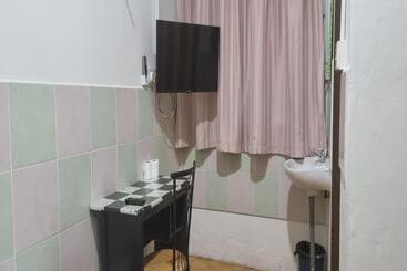 هتل Jj Homestay