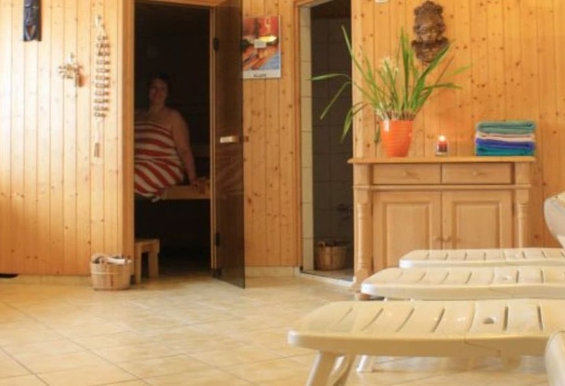 فندق Landgasthof Fuchsbau