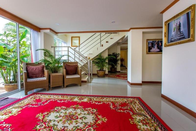 هتل Phurua Resort