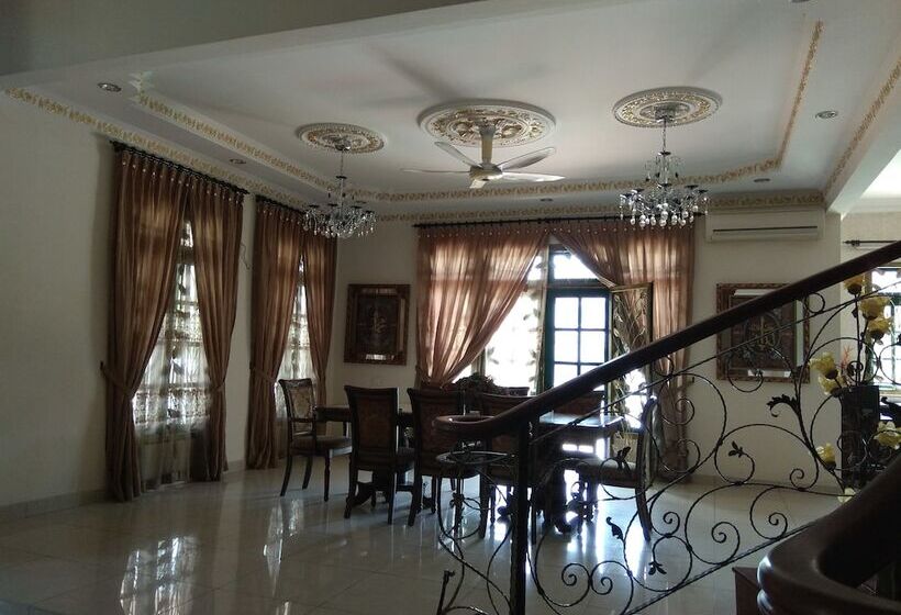 هتل Villa Shamir Near Klia