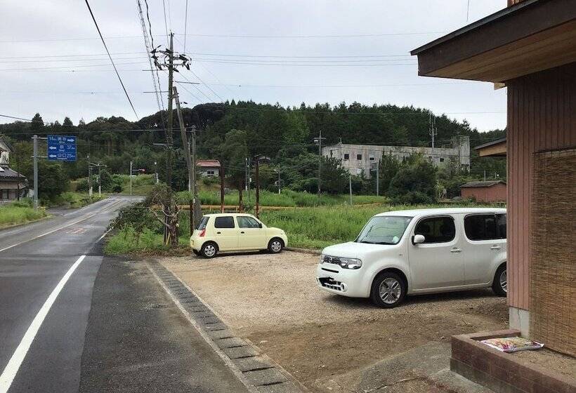 Отель Trip Base Coconeel