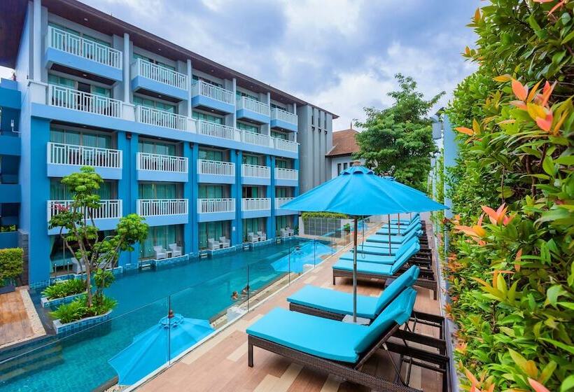 استراحتگاه Blue Tara Hotel Krabi Ao Nang