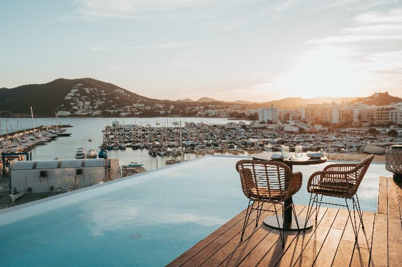 Fotos del hotel Aguas De Ibiza Grand Luxe:  2