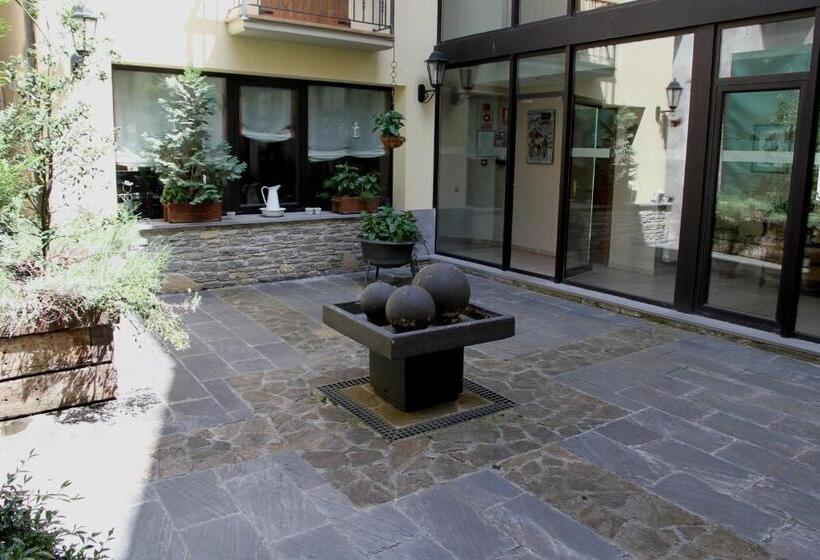 Fotos del hotel Albares:  21