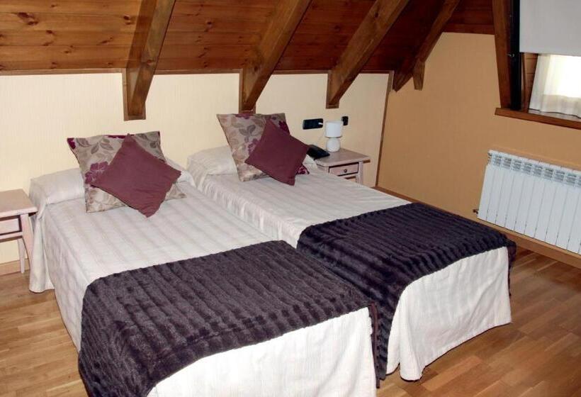 Fotos del hotel Albares:  2