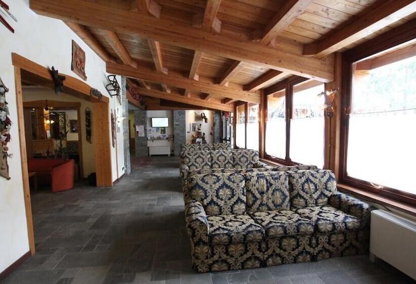 هتل Alpechiara