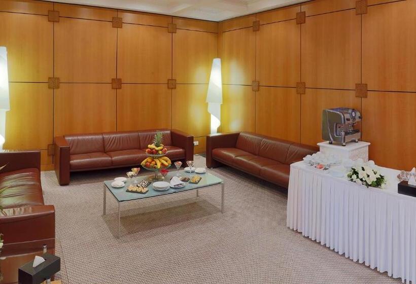 هتل L  Amphitrite Palace Resort & Spa