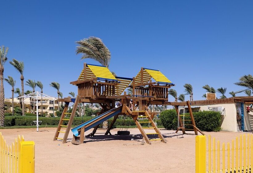هتل Amwaj Oyoun Resort & Casino