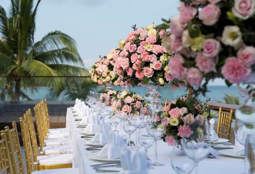هتل Anantara Lawana Koh Samui Resort