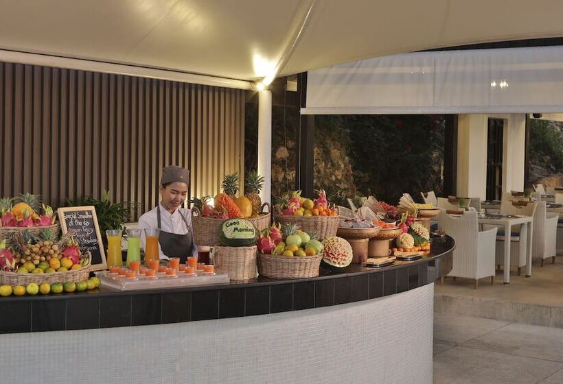 هتل Anantara Lawana Koh Samui Resort