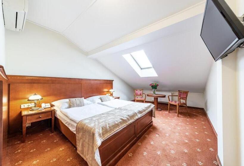 Fotos del hotel Arkada Hotel Praha:  2