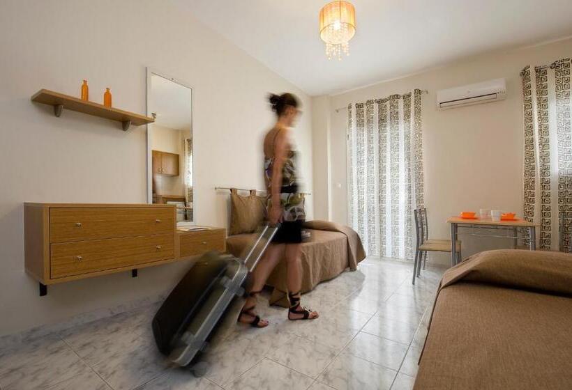Fotos del hotel Axos:  18